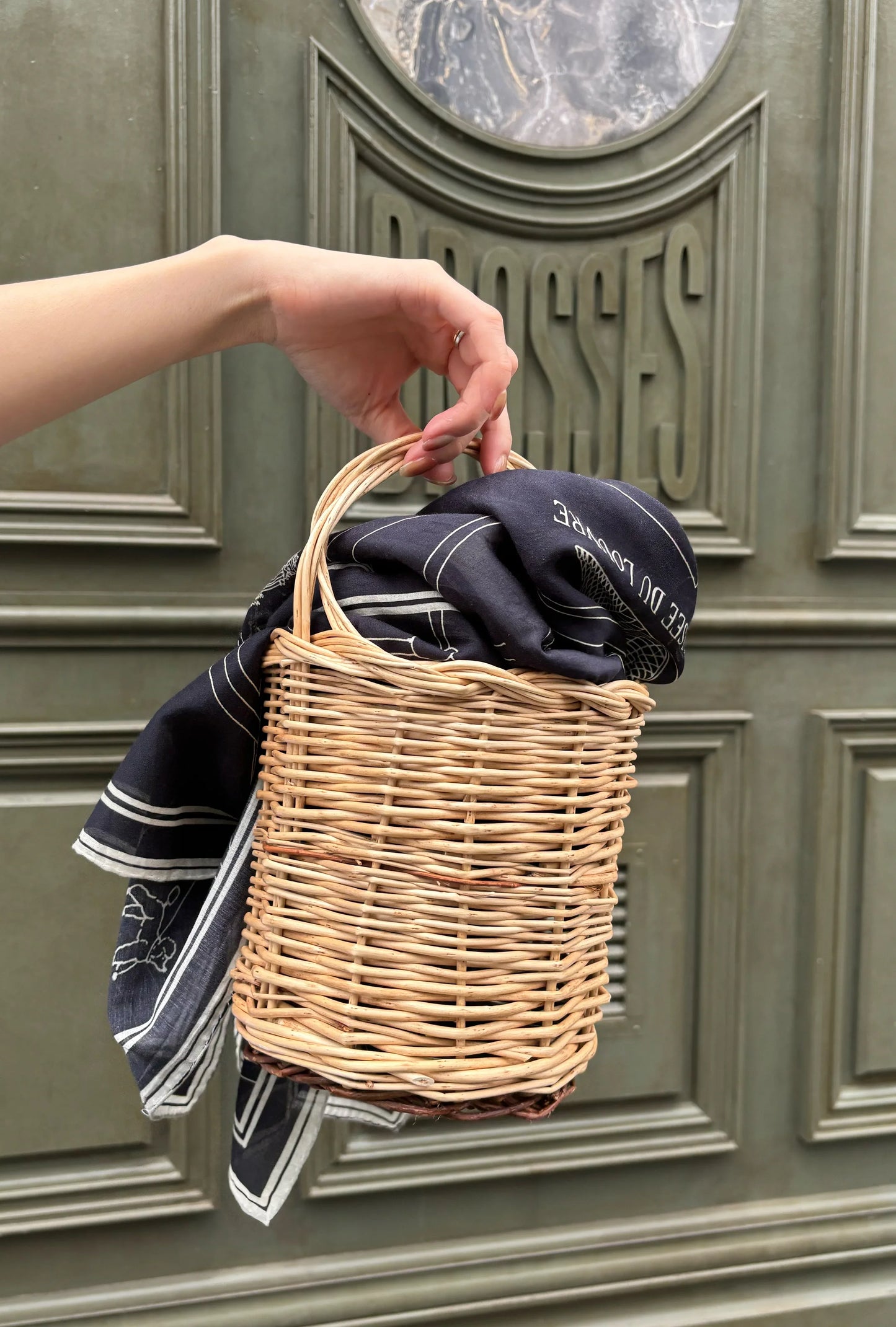 Foulard Ex-libris Paris x aLORS -une collaboration d’exception(ダークネイビーx アイボリー) - aLORS online store