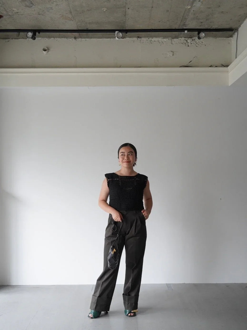 Pantalon chino 【a】ダークエスプレッソカーキ - aLORS online store