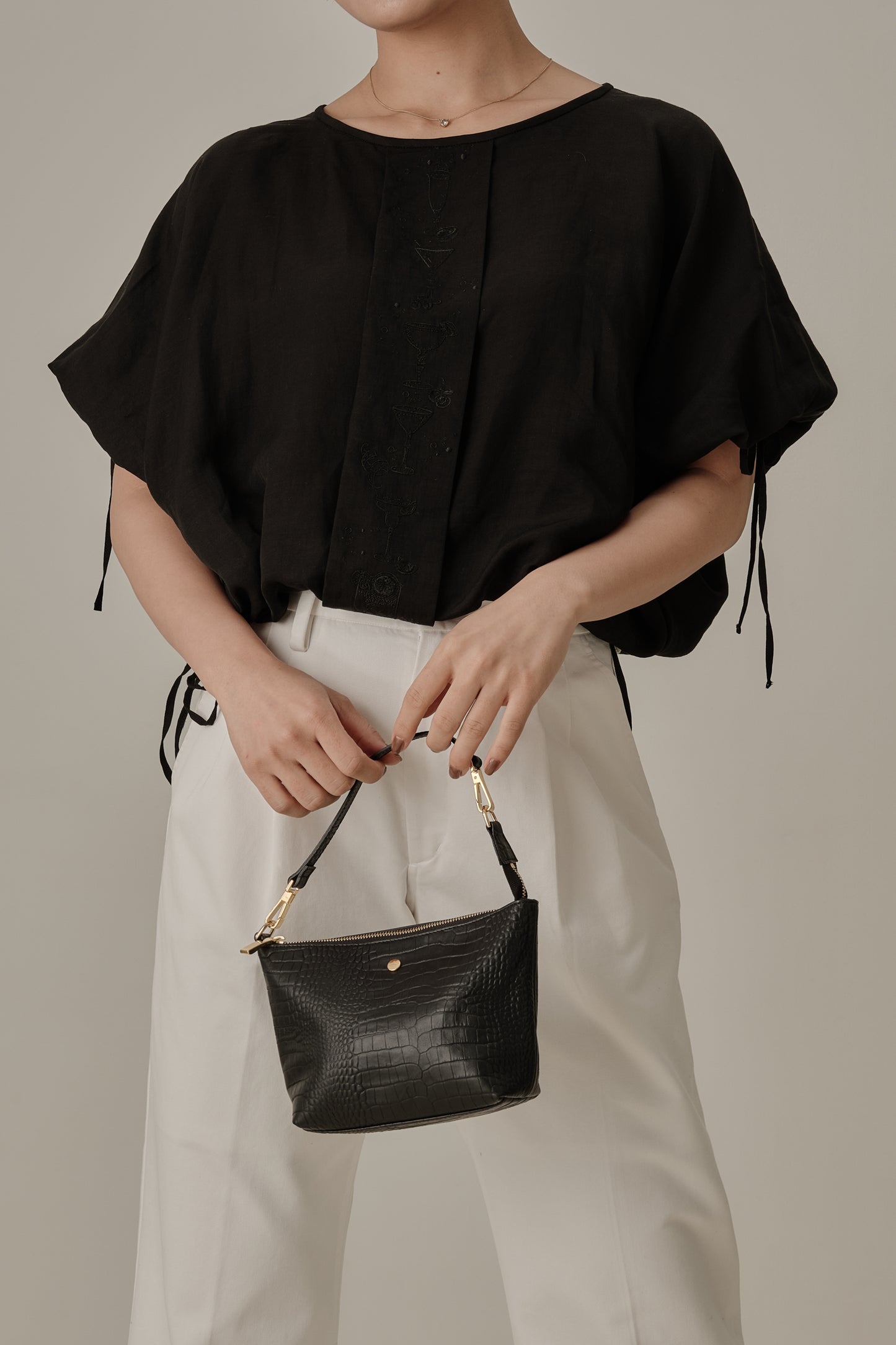 Tutto a Posto Pouch Black ミニバッグ/ポーチ