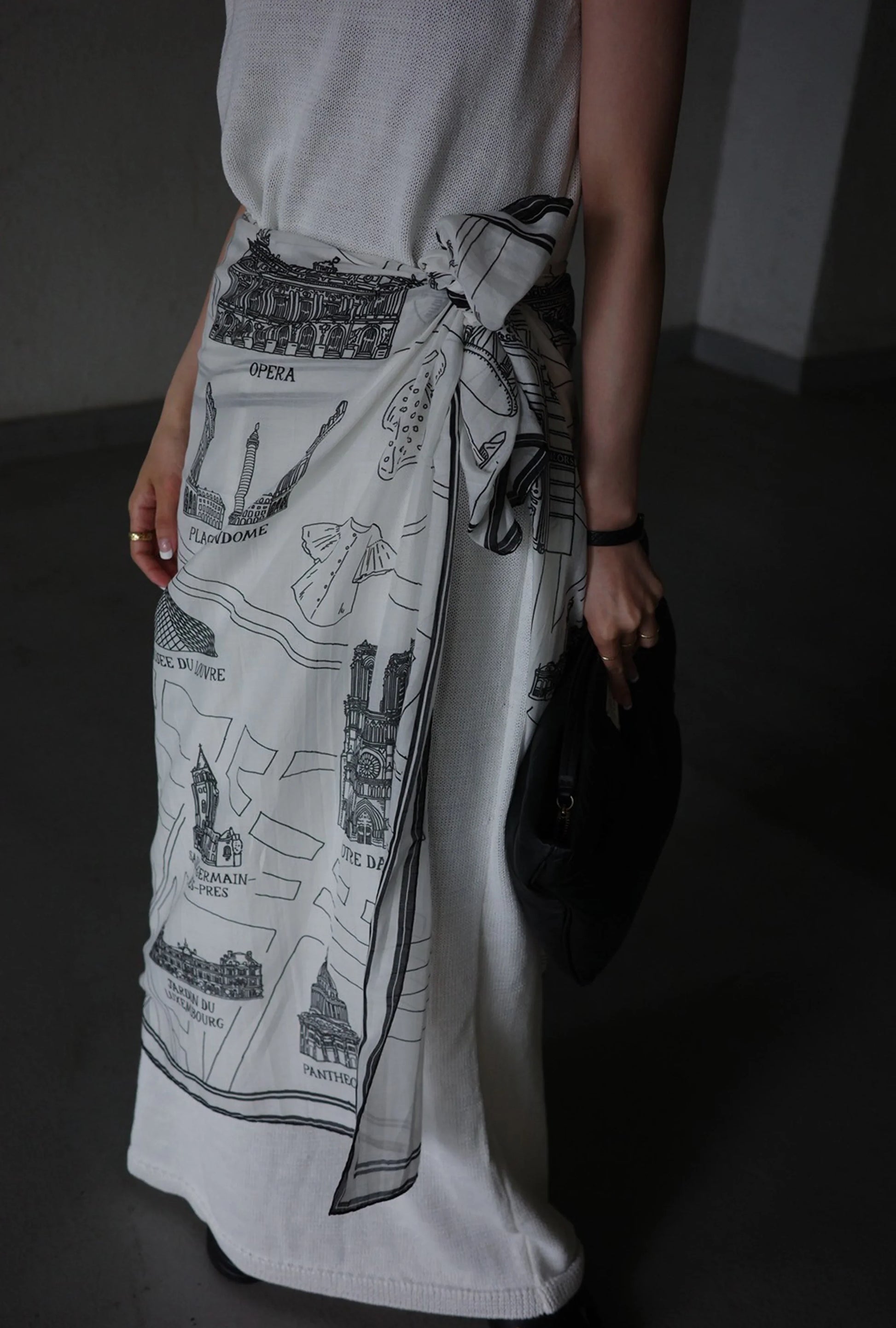 Foulard Ex-libris Paris x aLORS -une collaboration d’exception (ホワイトxブラック) - aLORS online store