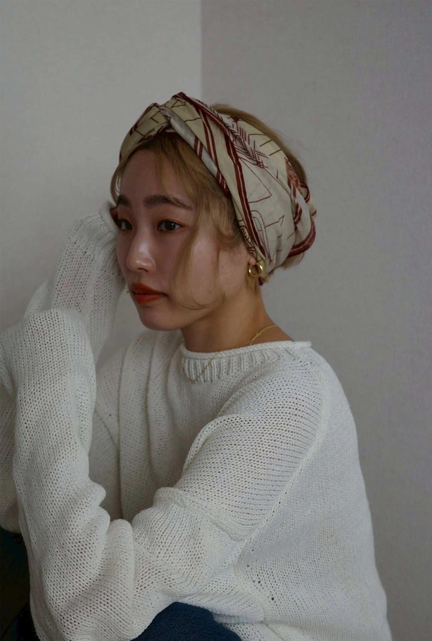 Foulard Ex-libris Paris x aLORS -une collaboration d’exception (アイボリーxボルドー) - aLORS online store