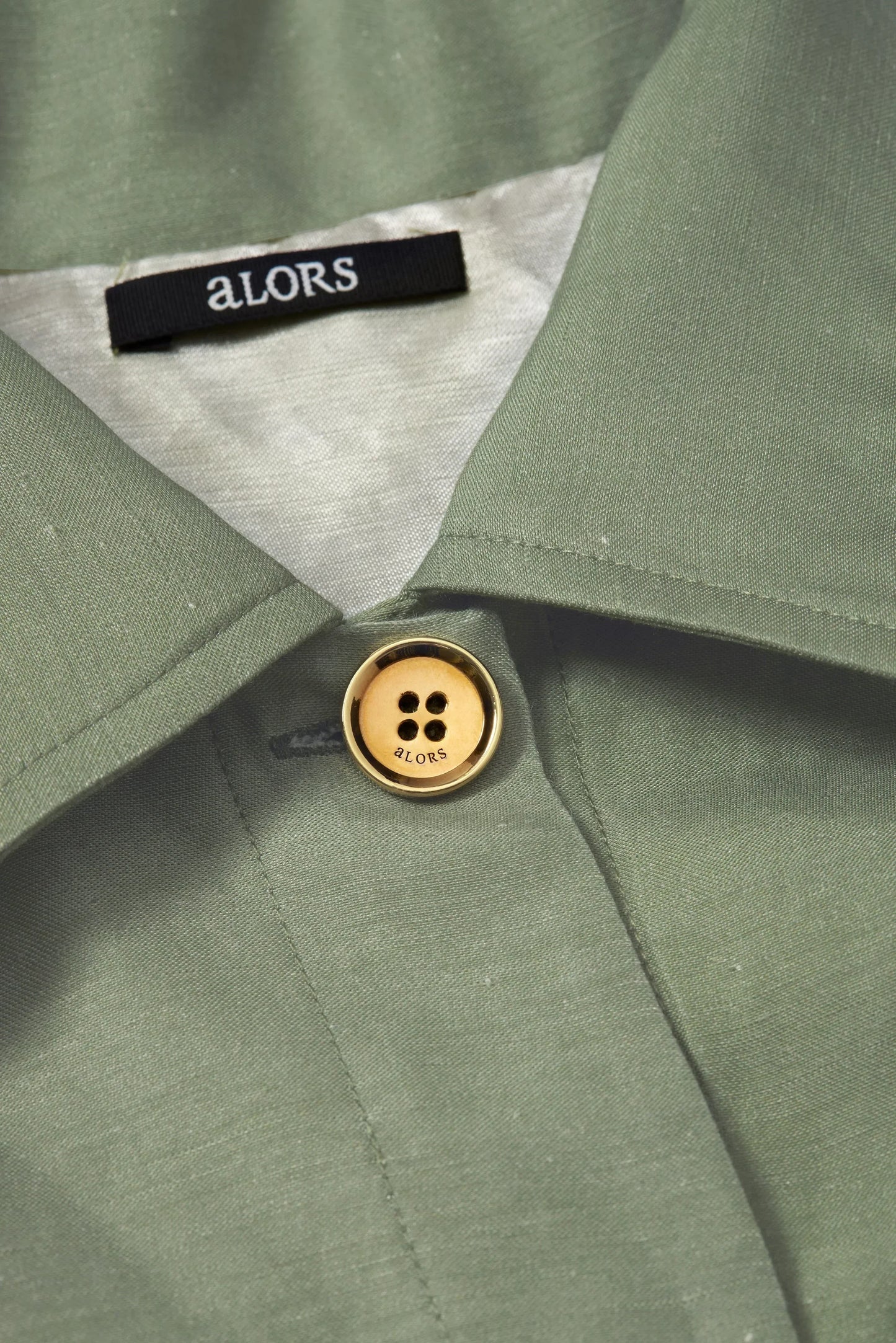 Veste avec broches【Déméter】feminine　 - aLORS online store