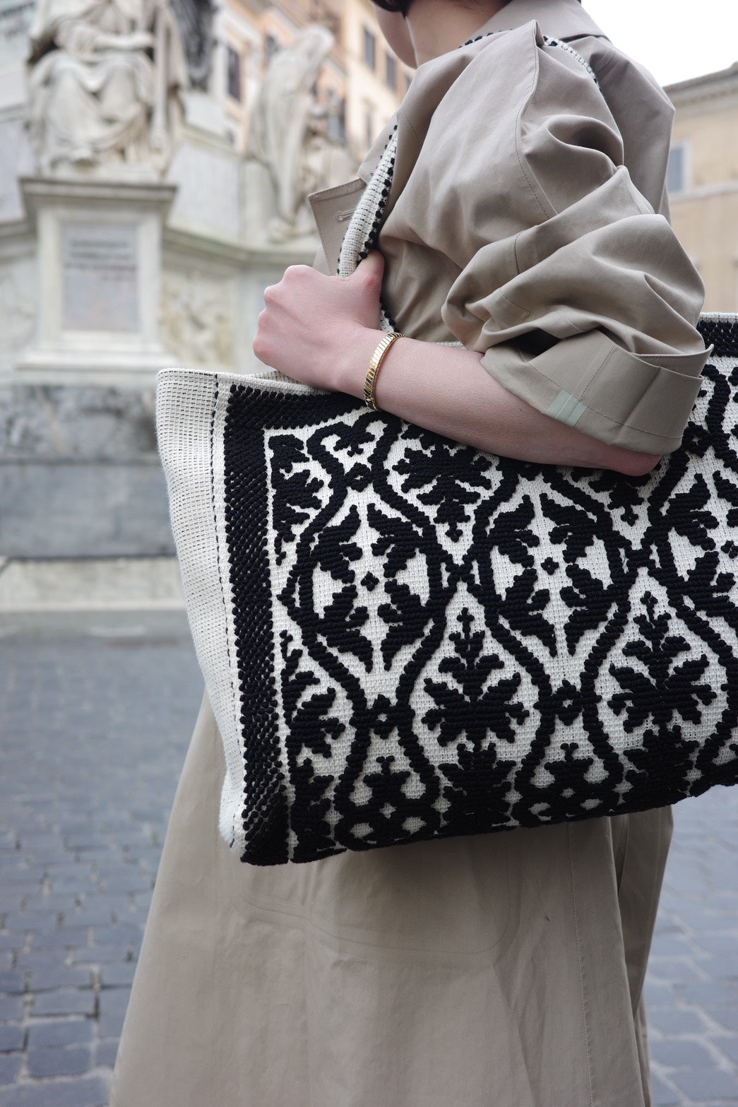 Tote Fiocco Leccese nero – aLORS online store
