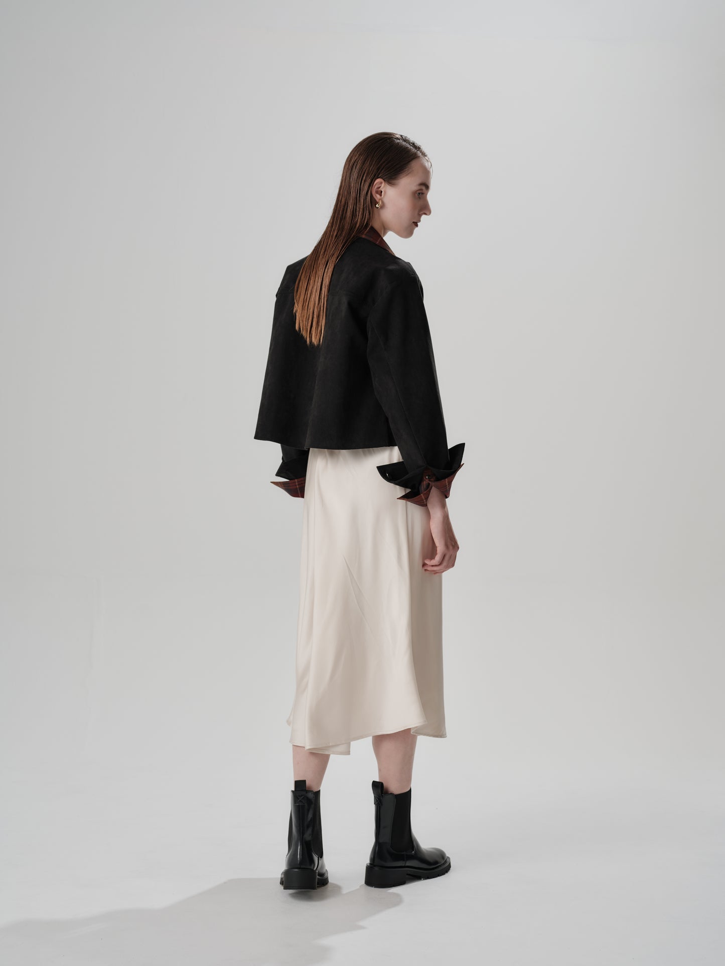 Veste courte en Alcantara Noir de Lune Artemis