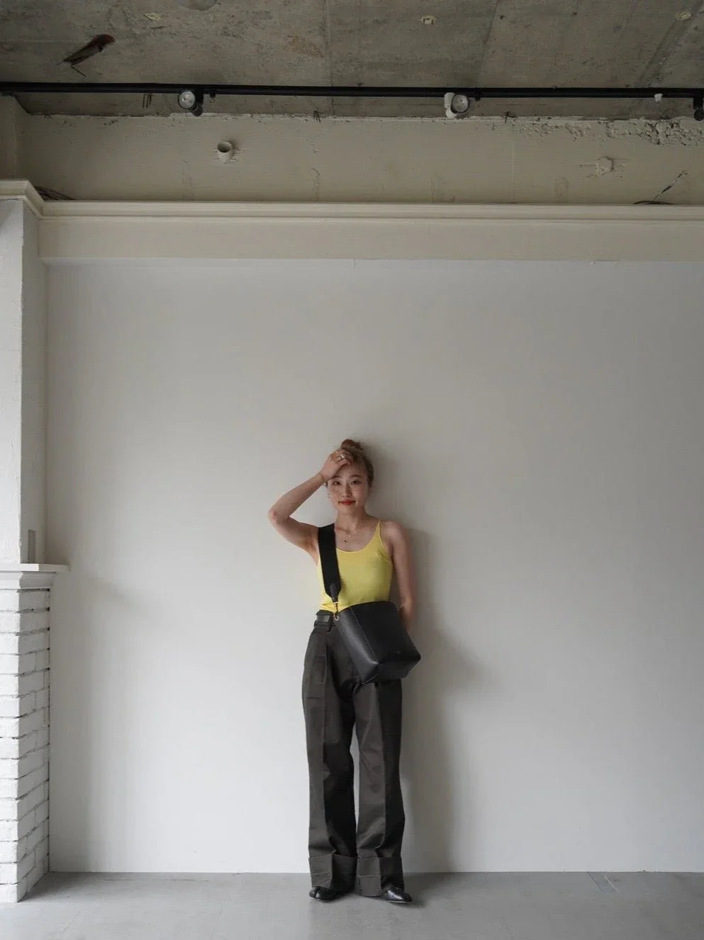 Pantalon chino 【a】ダークエスプレッソカーキ - aLORS online store