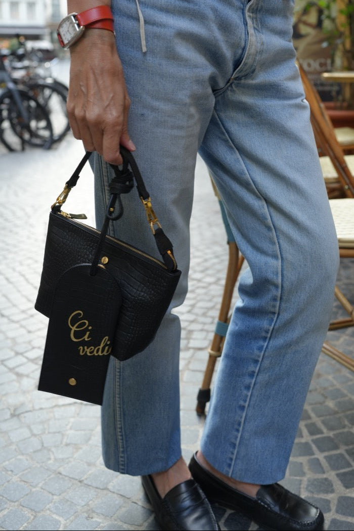 Tutto a Posto Pouch Black ミニバッグ/ポーチ