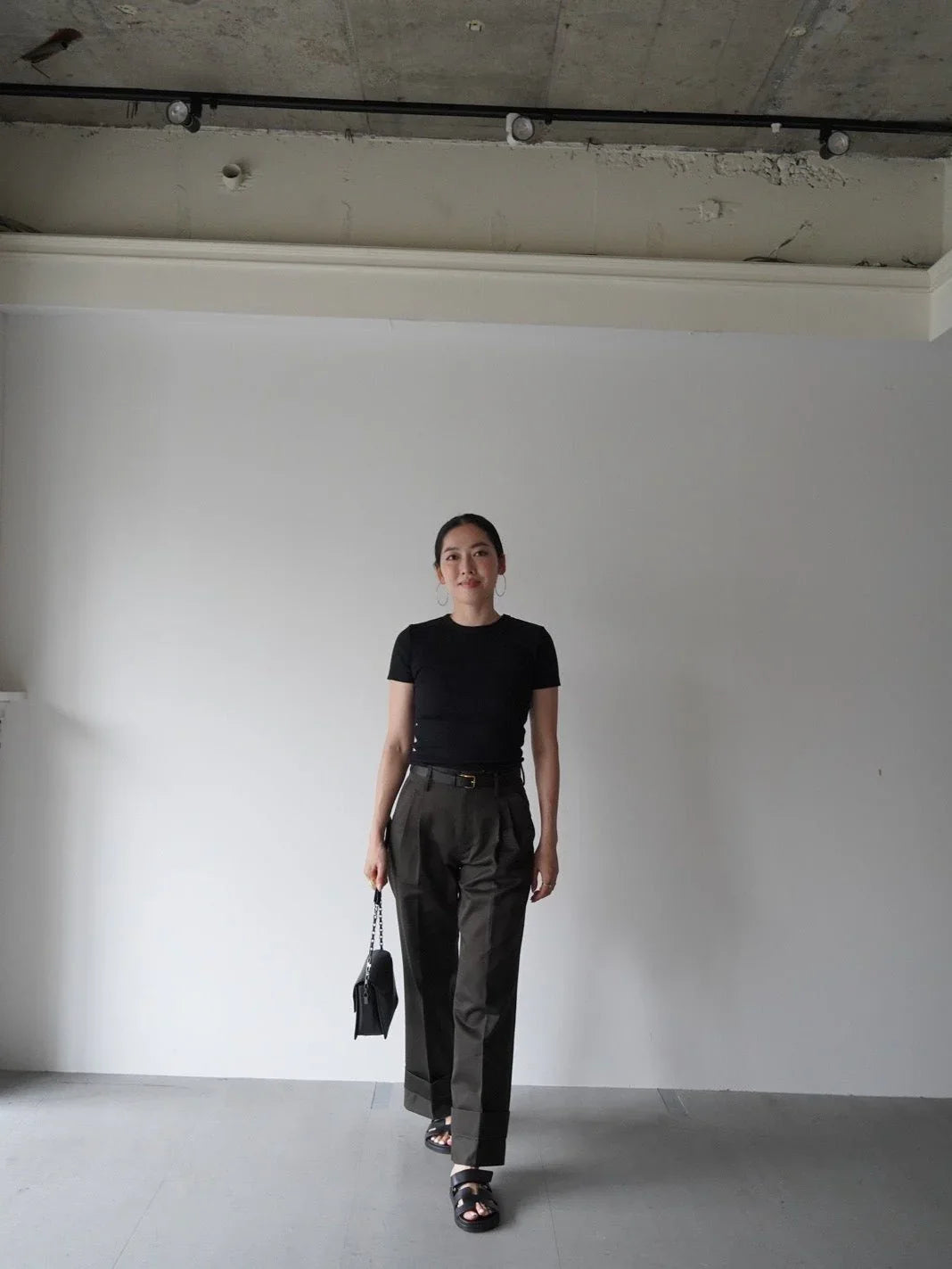 Pantalon chino 【a】ダークエスプレッソカーキ - aLORS online store