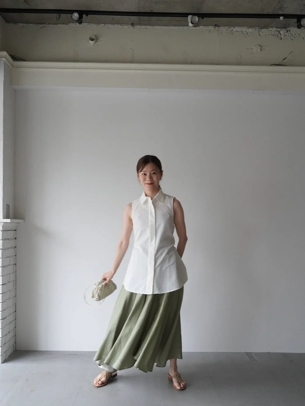 Jupe Laura カーキ - aLORS online store