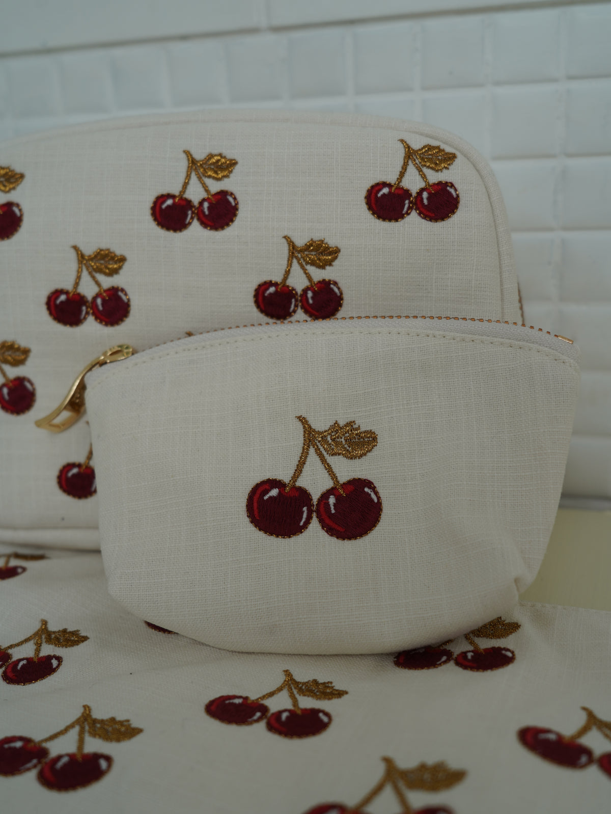 aLORS Select【Elizabeth Scarlett】Cherries Cotton Coin Purse - Cream