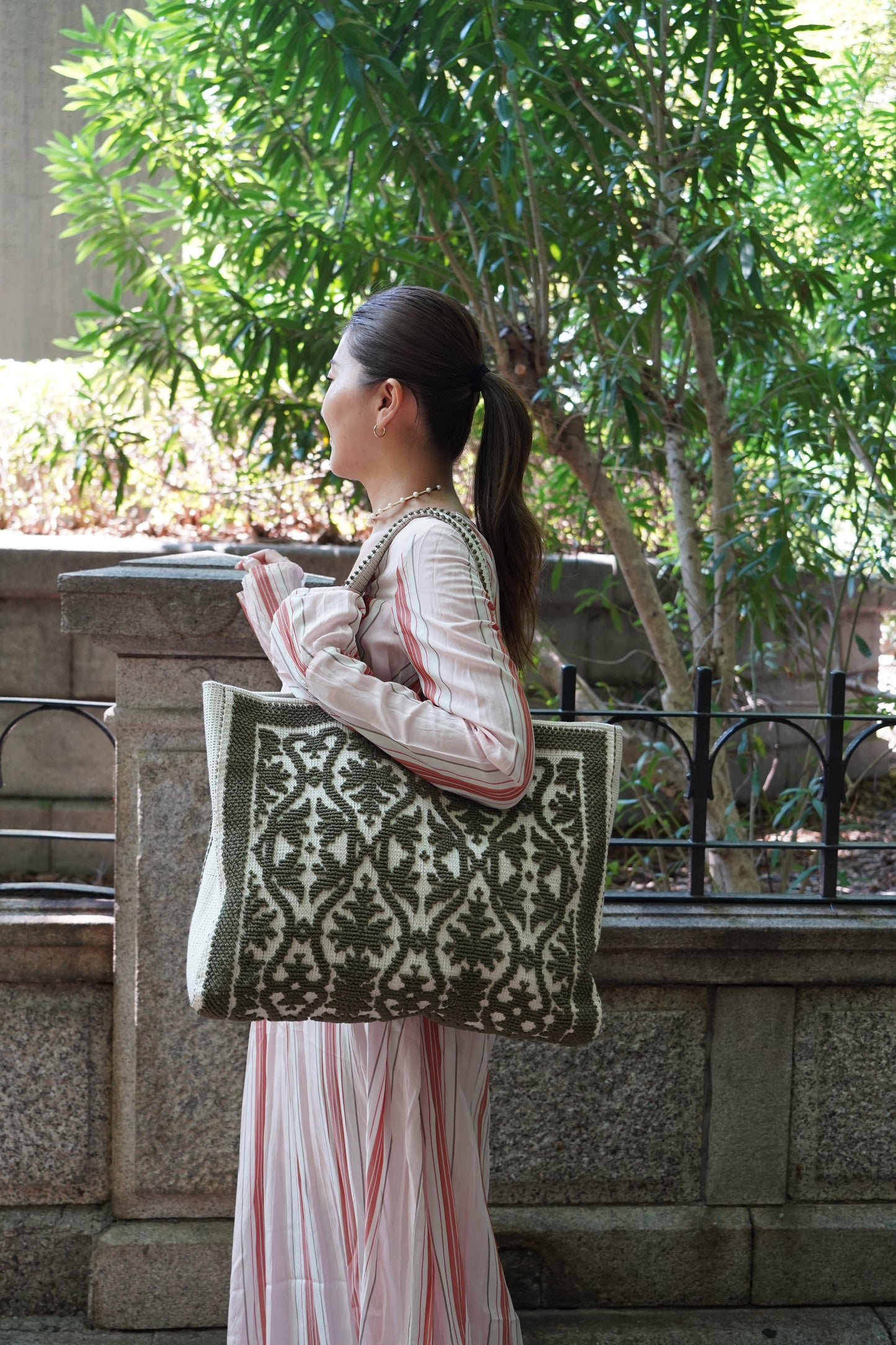 Tote Fiocco Leccese オリーブ（セージカーキ）トートバッグ