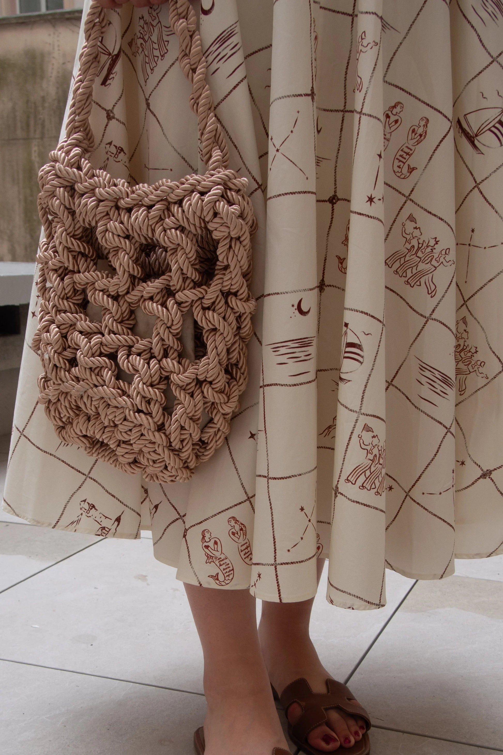 Jupe "Astrifera" Ivory × Bordeaux - aLORS online store