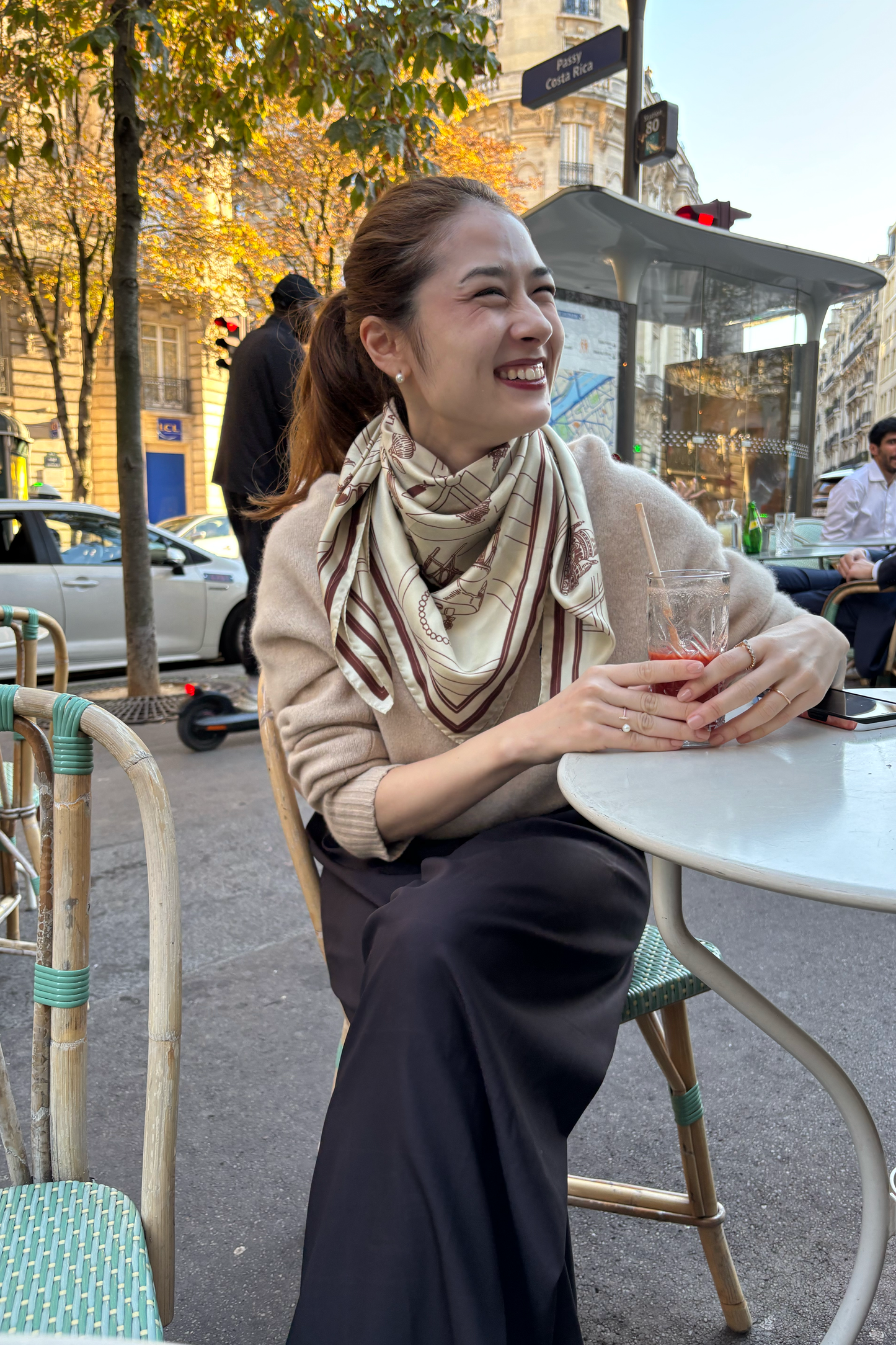 Foulard Ex-libris Paris x aLORS -une collaboration d’exception (アイボリーxボルドー) 90x90cm