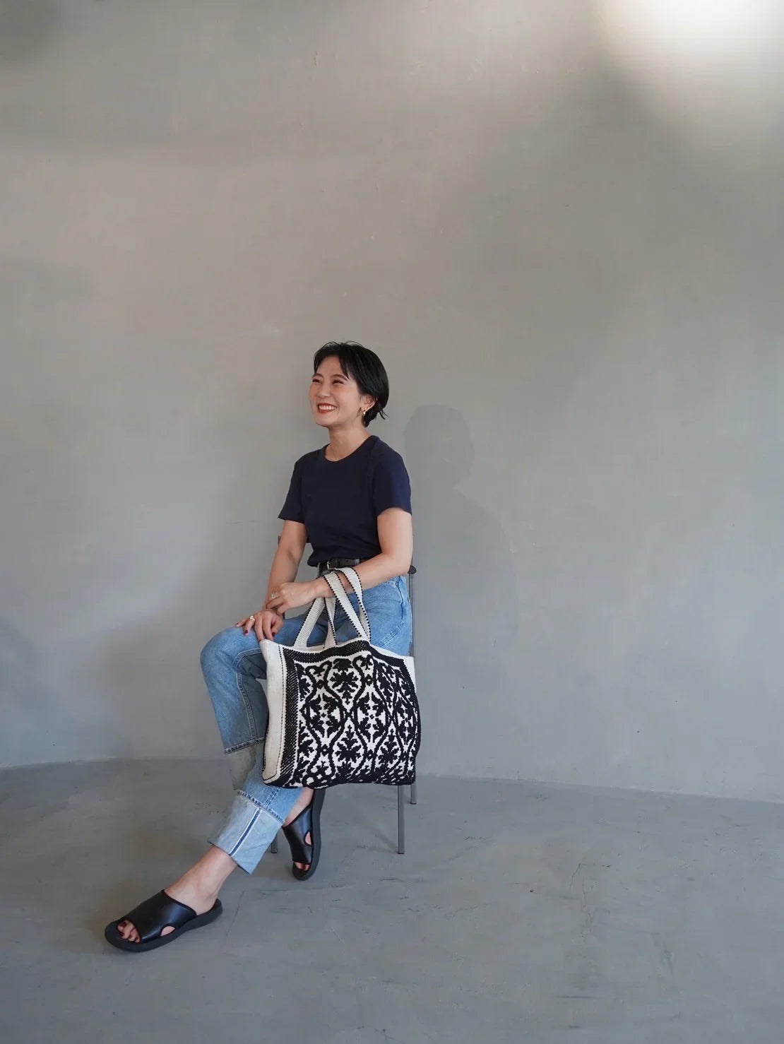 Tote Fiocco lecceseトートフィオッコレッチェーゼネロ・ディ・セピア(黒) - aLORS online store