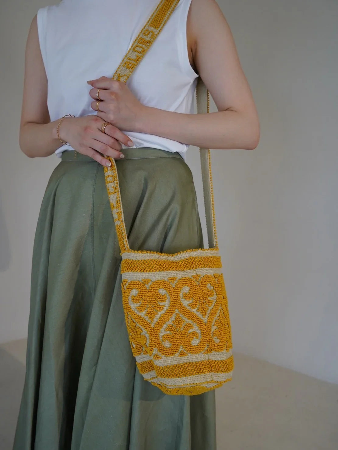 Secchiello Fiocco Lecceseバケットフィオッコレッチェーゼ　ザッフェラーノ - aLORS online store