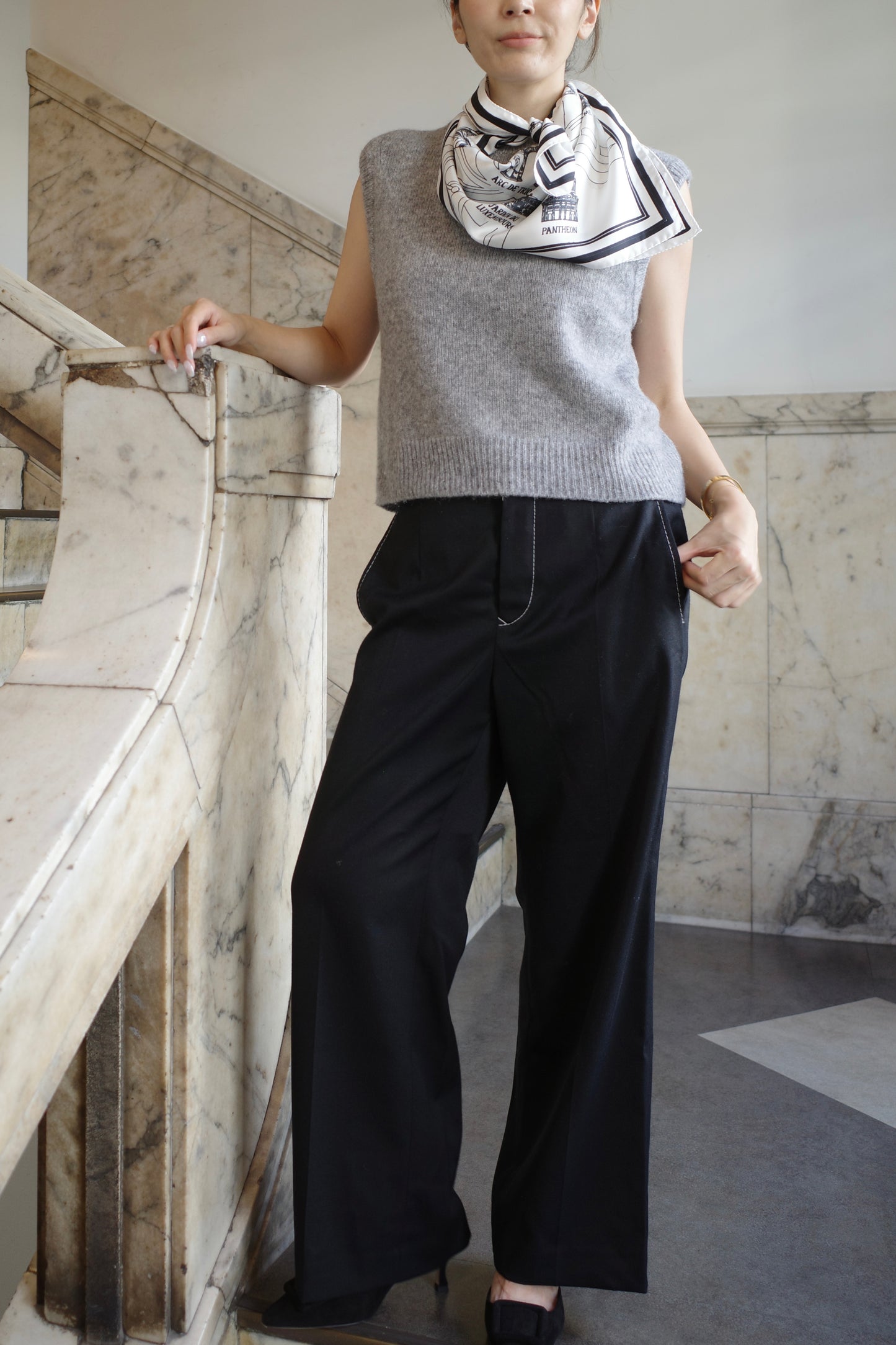 Foulard Ex-libris Paris x aLORS-une collaboration d’exception(ホワイトxブラック)90x90cm