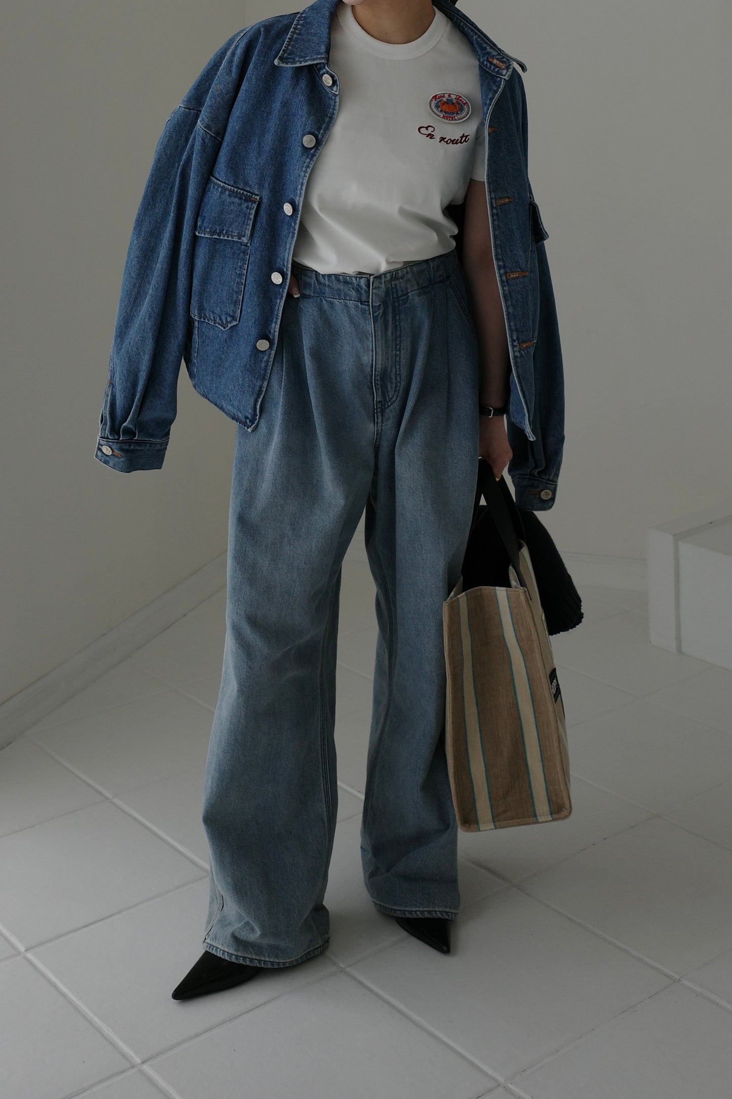 The Traveling Crab Tee