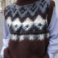 Gilet en tricot jacquard à fils tirés  "Ériu"  ブラウン