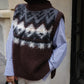 Gilet en tricot jacquard à fils tirés  "Ériu"  ブラウン