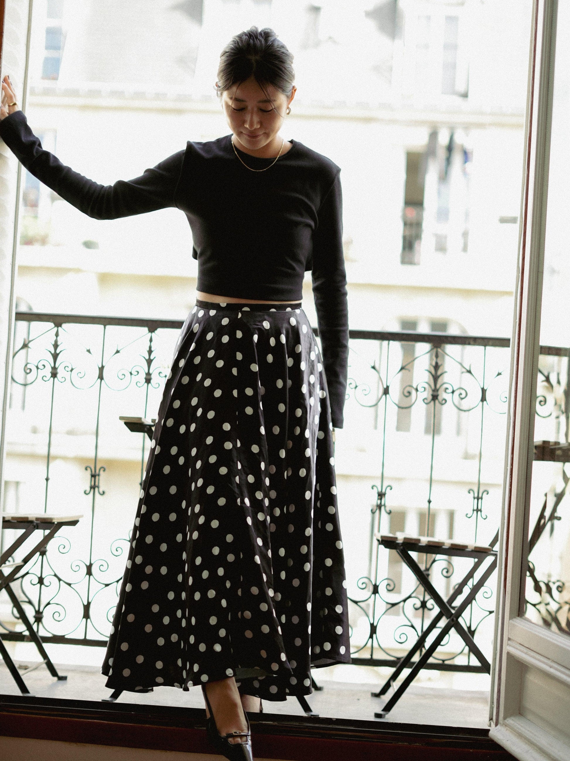 Haut court ouvert au dos Ondine ブラック　 - aLORS online store