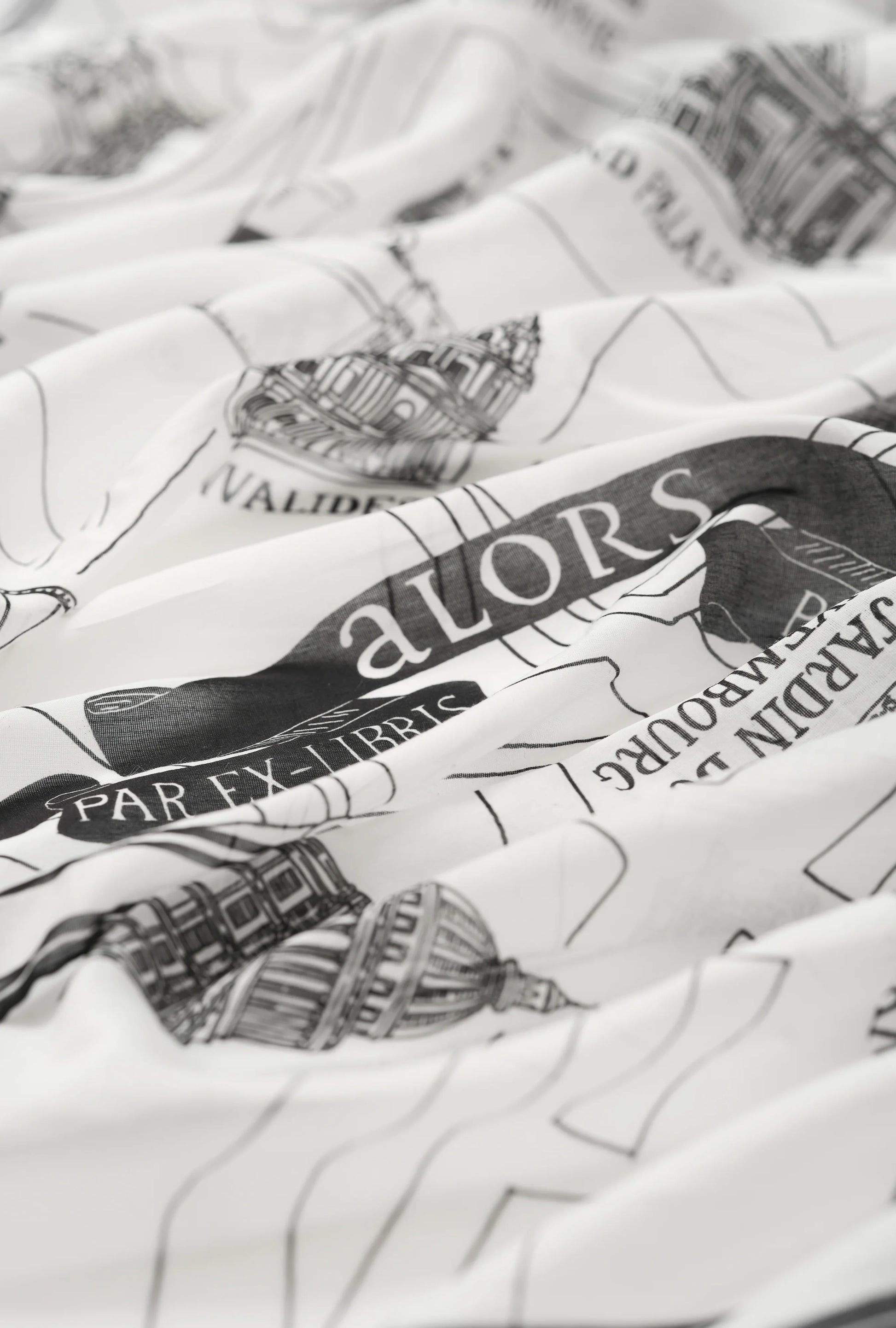 Foulard Ex-libris Paris x aLORS -une collaboration d’exception (ホワイトxブラック) - aLORS online store