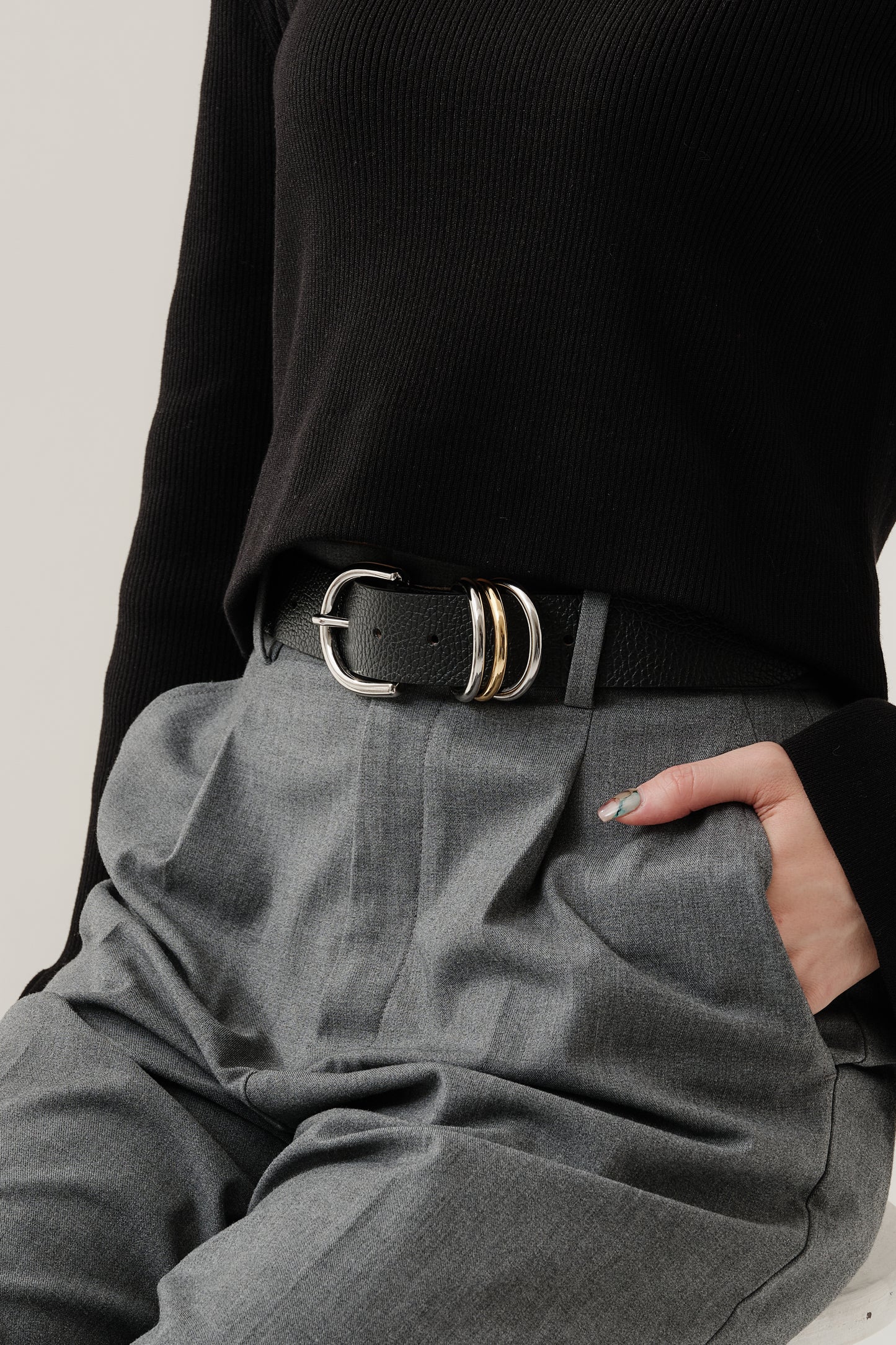 Cintura "Anello di enigma" Nero(ブラック)x Argento(シルバー)