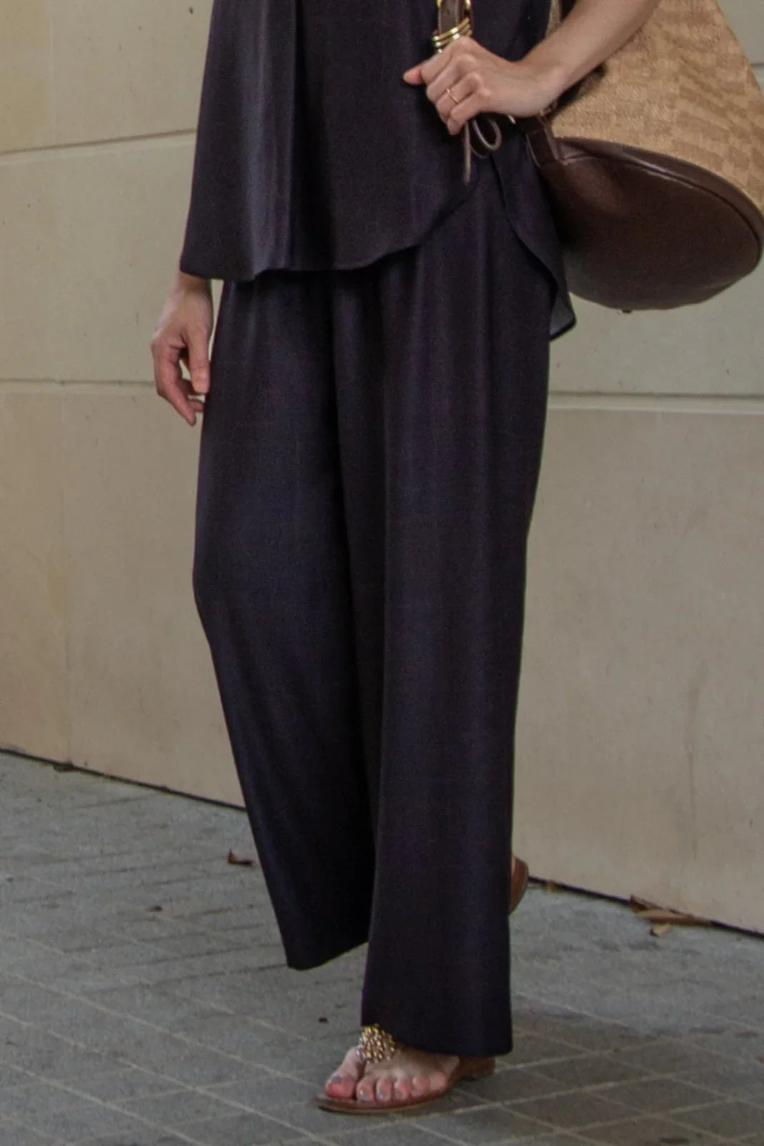 Pantalon décontracté "Astrifera" Chocolat noir 99% - aLORS online store