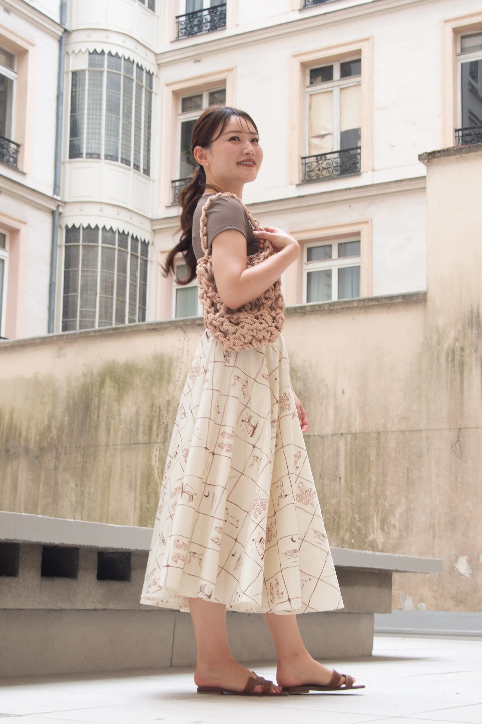 Jupe "Astrifera" Ivory × Bordeaux - aLORS online store